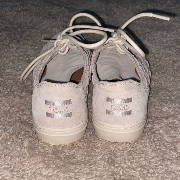 TOMS - Picture 5 of 6